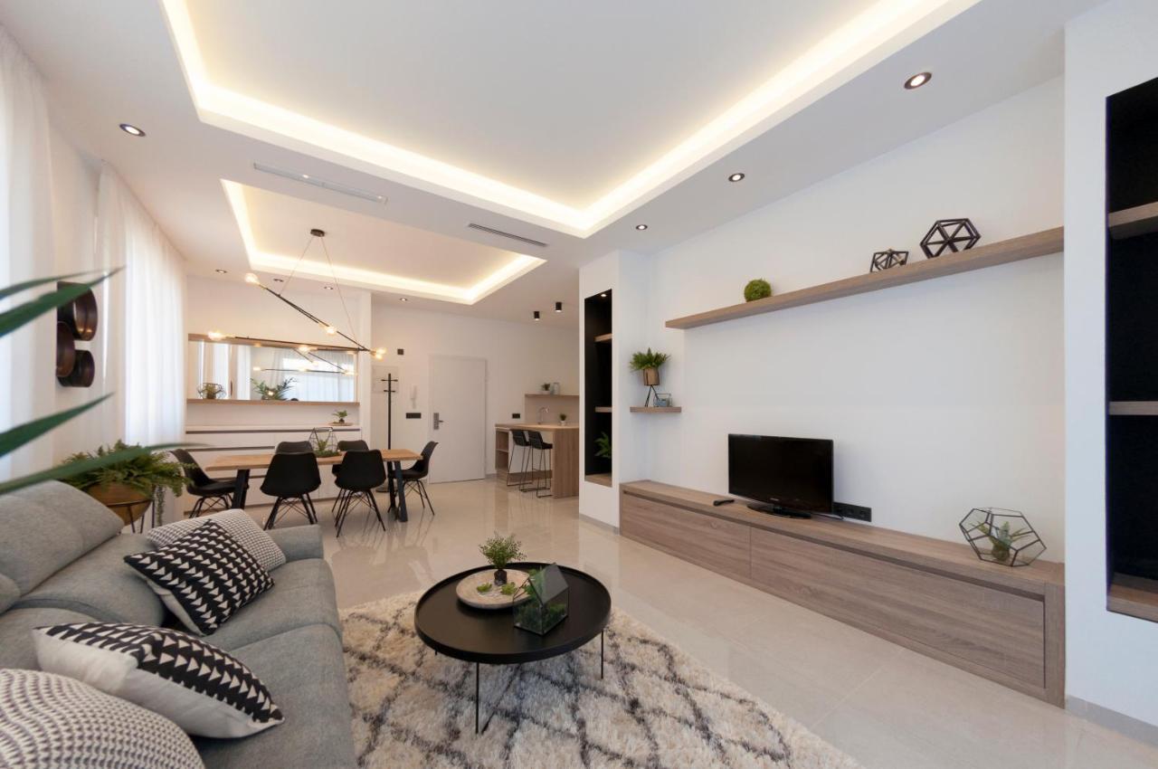 Apartamentos La Laguna I Luxury Apartments Guardamar del Segura Luaran gambar