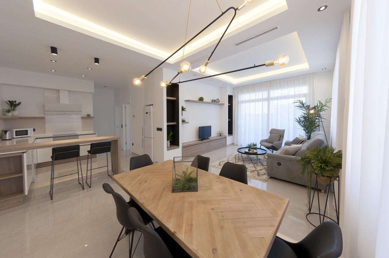Apartamentos La Laguna I Luxury Apartments Guardamar del Segura Luaran gambar