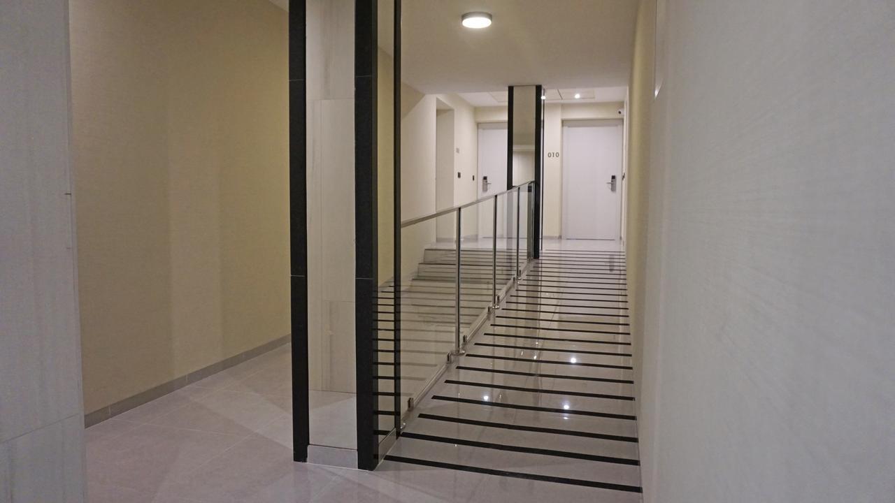 Apartamentos La Laguna I Luxury Apartments Guardamar del Segura Luaran gambar