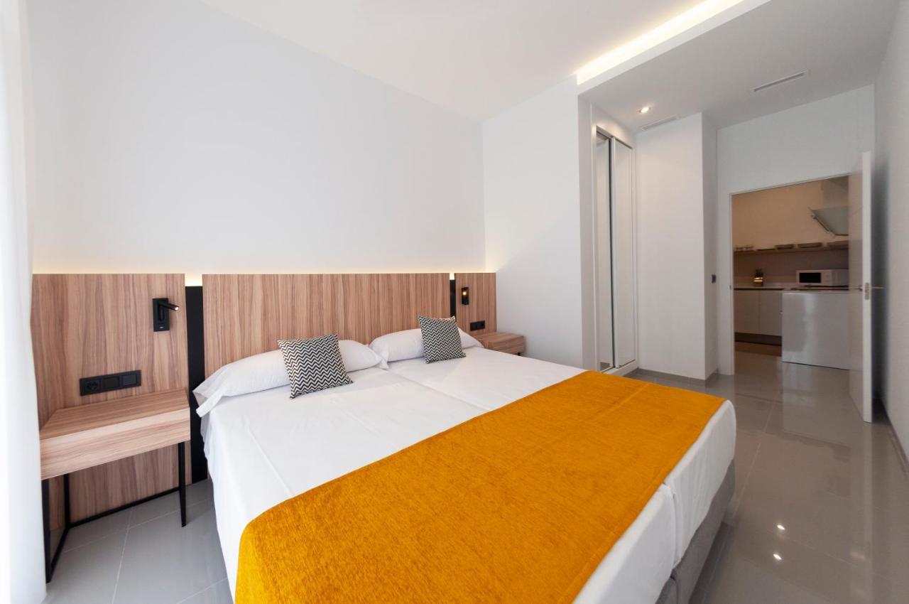 Apartamentos La Laguna I Luxury Apartments Guardamar del Segura Luaran gambar