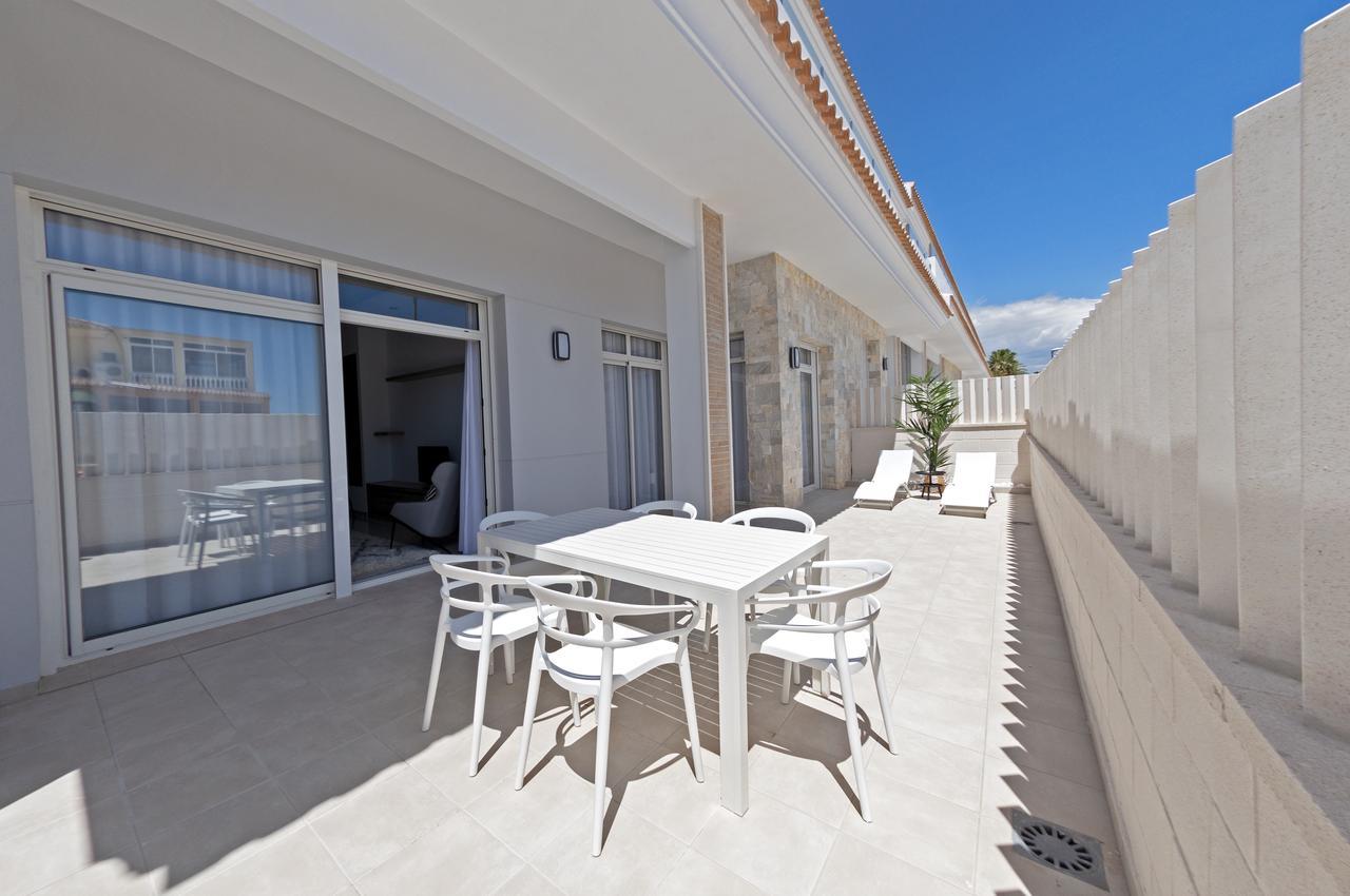 Apartamentos La Laguna I Luxury Apartments Guardamar del Segura Luaran gambar