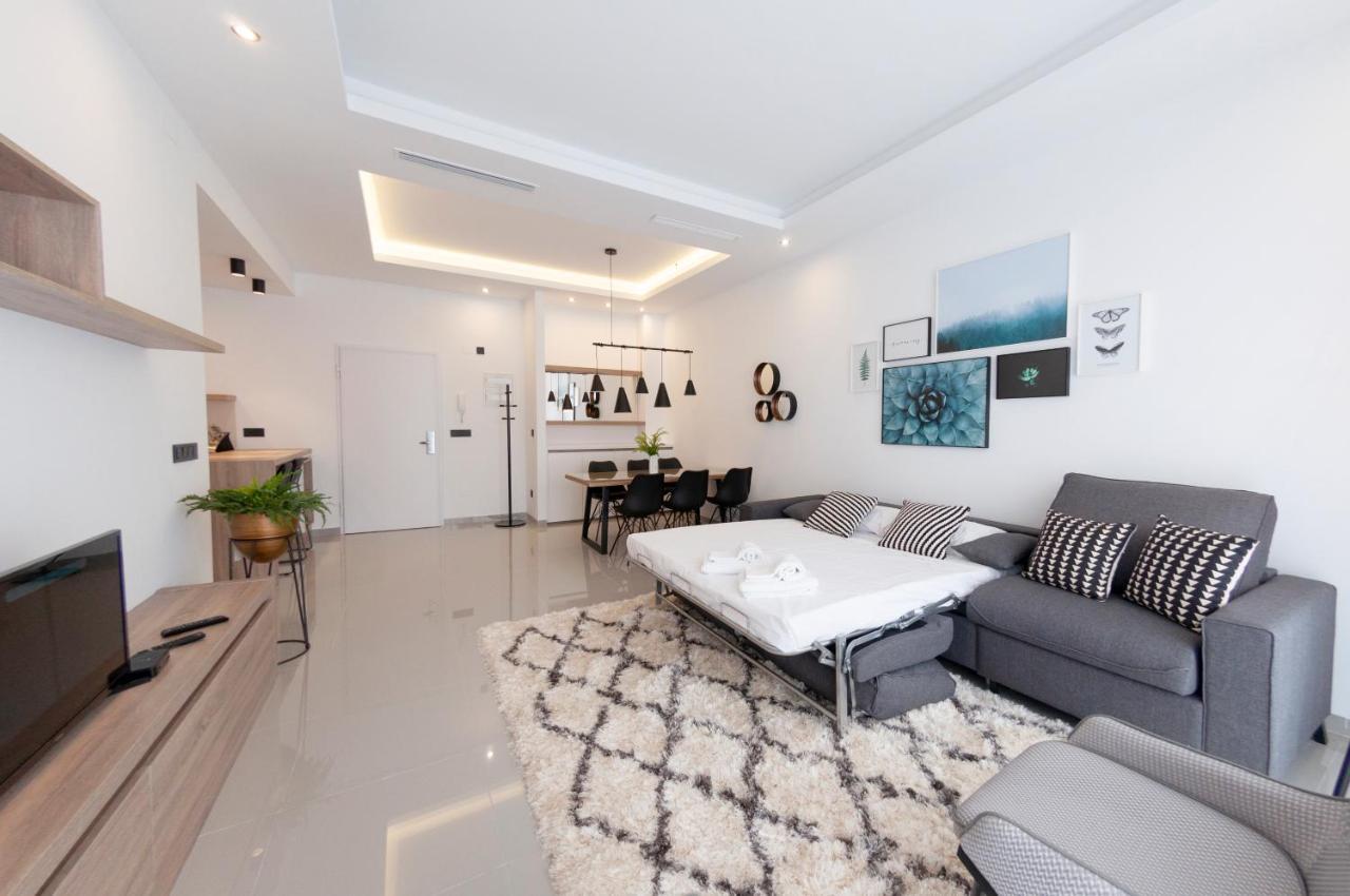 Apartamentos La Laguna I Luxury Apartments Guardamar del Segura Luaran gambar