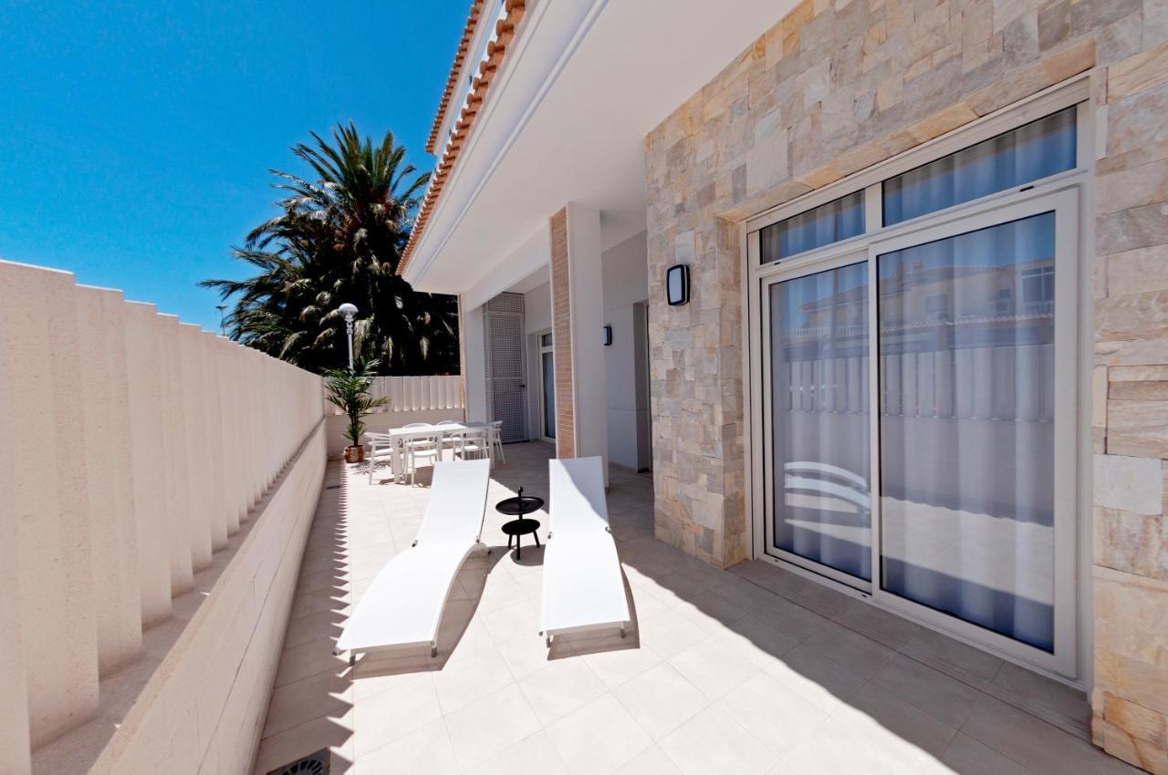 Apartamentos La Laguna I Luxury Apartments Guardamar del Segura Luaran gambar
